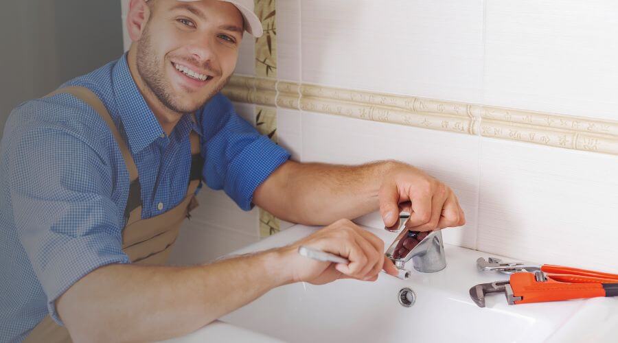 Expert burst pipe repair services in Walthill, NE